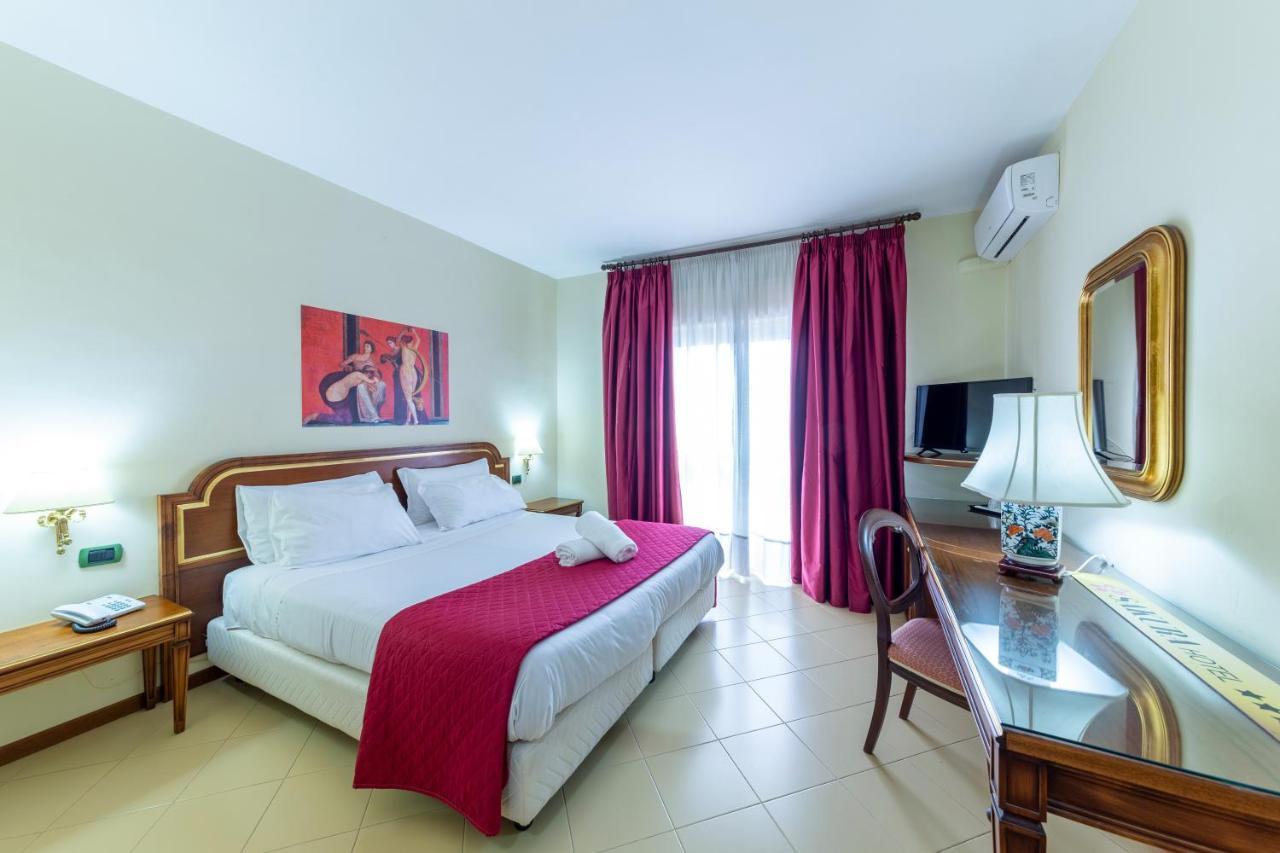 Hotel Sakura توري دل غريكو المظهر الخارجي الصورة