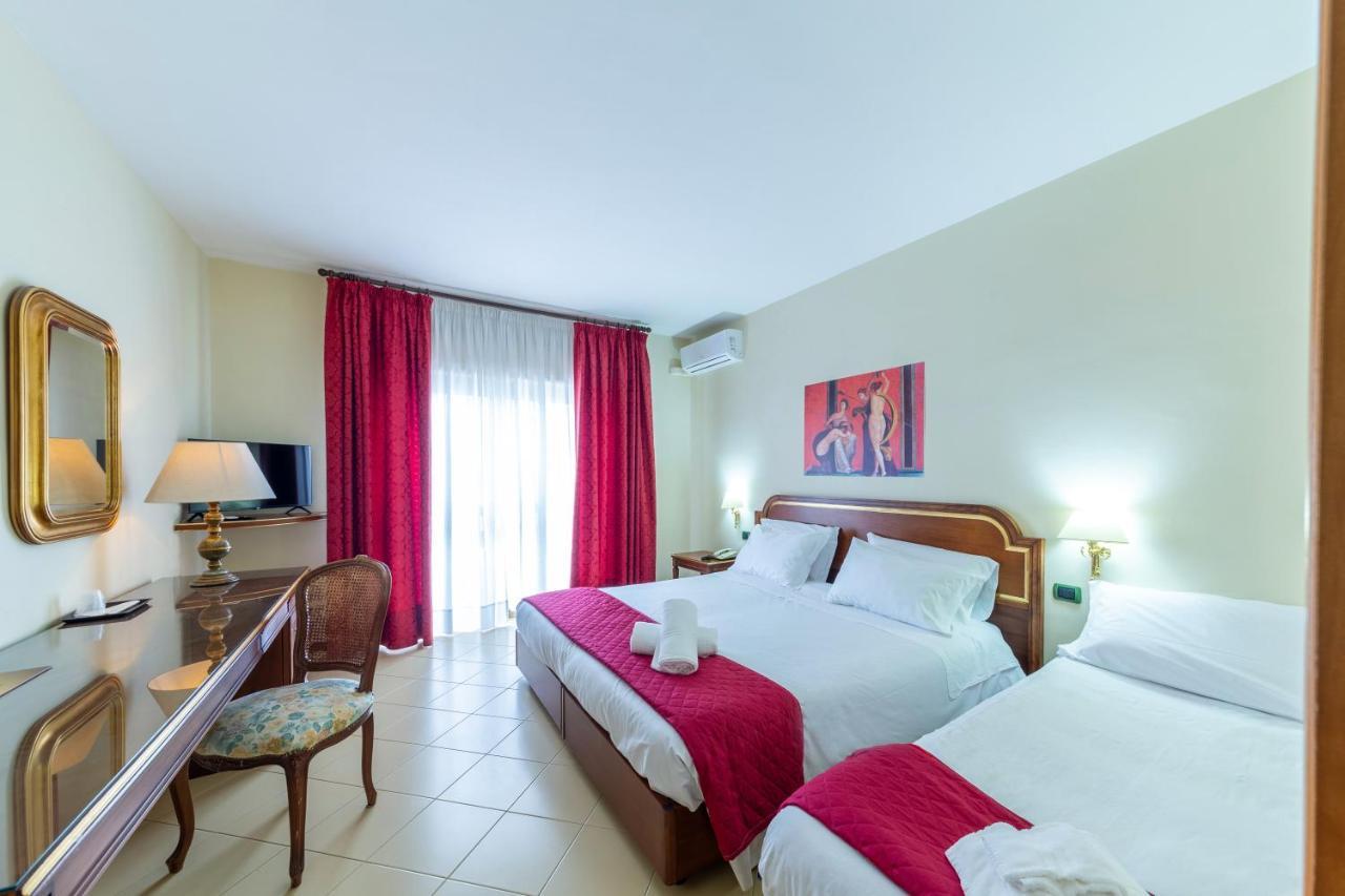 Hotel Sakura توري دل غريكو المظهر الخارجي الصورة