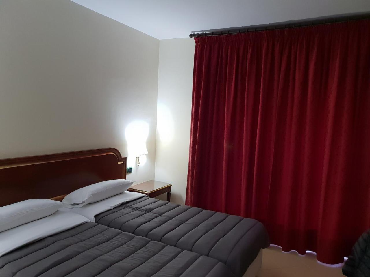 Hotel Sakura توري دل غريكو المظهر الخارجي الصورة